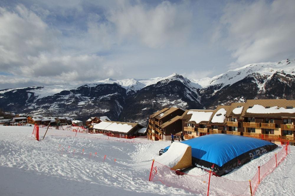 Hôtel Club Les Sittelles La Plagne Exterior foto